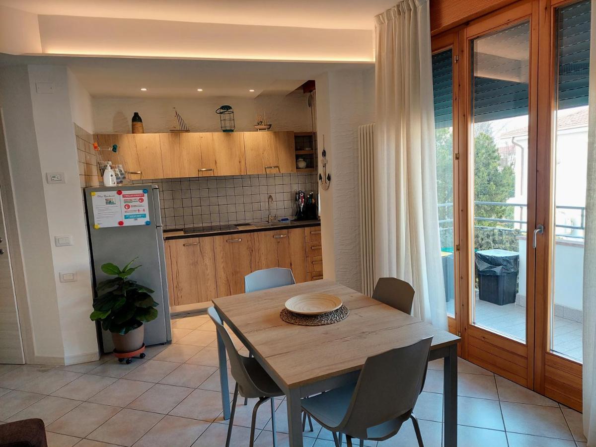Blue Apartment - A Due Passi Dal Lago, Parcheggio Privato Lazise Luaran gambar